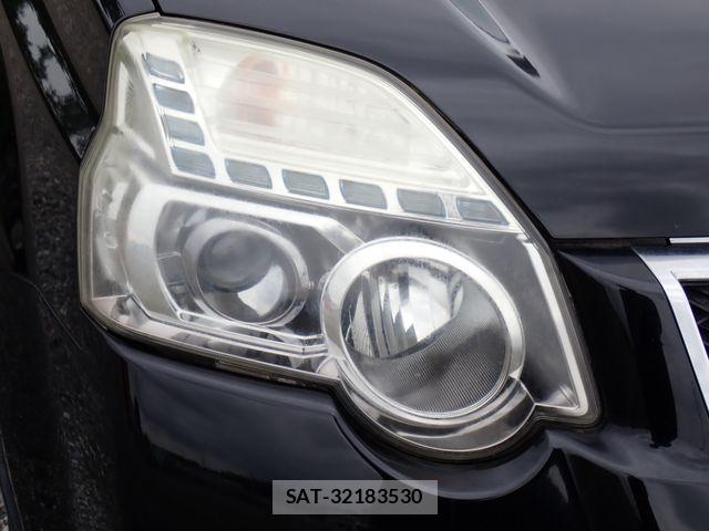 Nissan X-TRAIL 2011-06 7964498-8