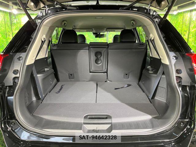 Nissan X-TRAIL 2017-06 7964514-10