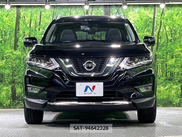 Nissan X-TRAIL 2017-06 7964514-14