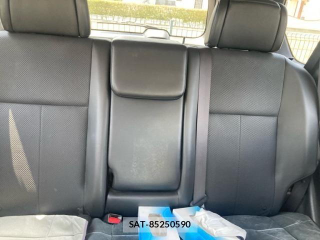 Nissan X-TRAIL 2011-09 7964518-16