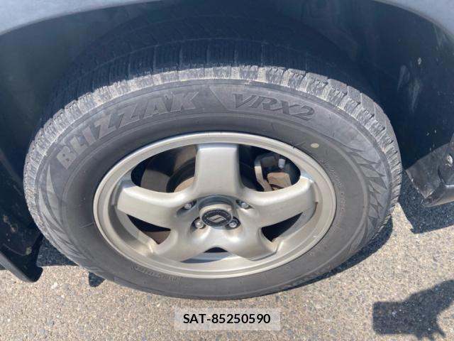 Nissan X-TRAIL 2011-09 7964518-2