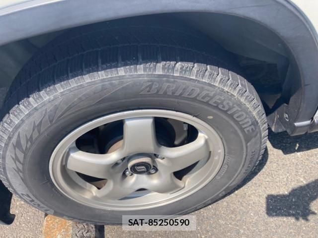 Nissan X-TRAIL 2011-09 7964518-3