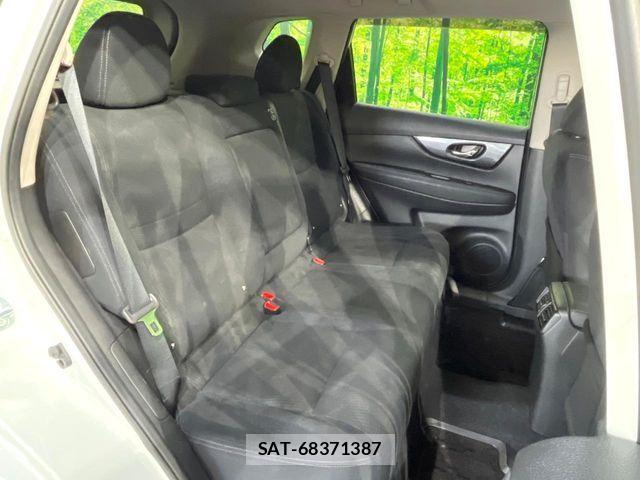 Nissan X-TRAIL 2015-03 7964516-9