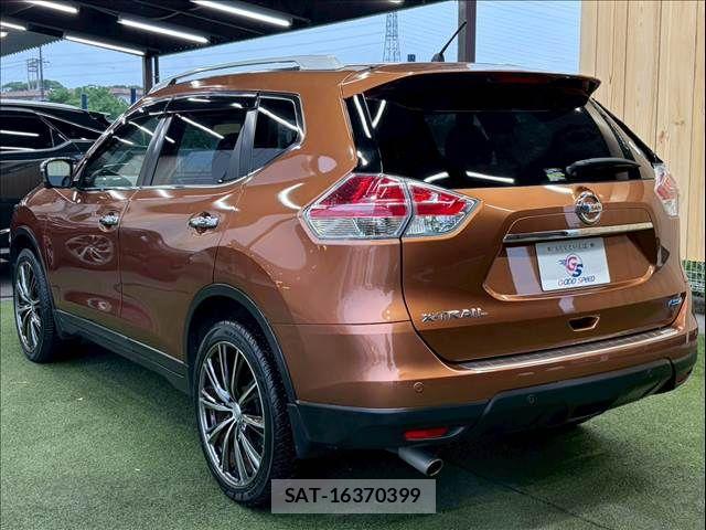 Nissan X-TRAIL 2016-10 7964513-15