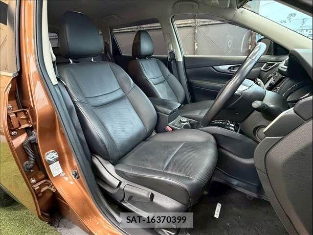 Nissan X-TRAIL 2016-10 7964513-4