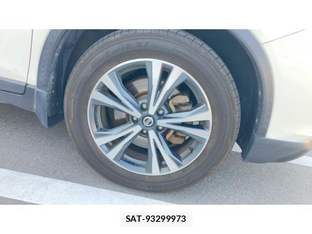 Nissan X-TRAIL 2017-12 7964515-4