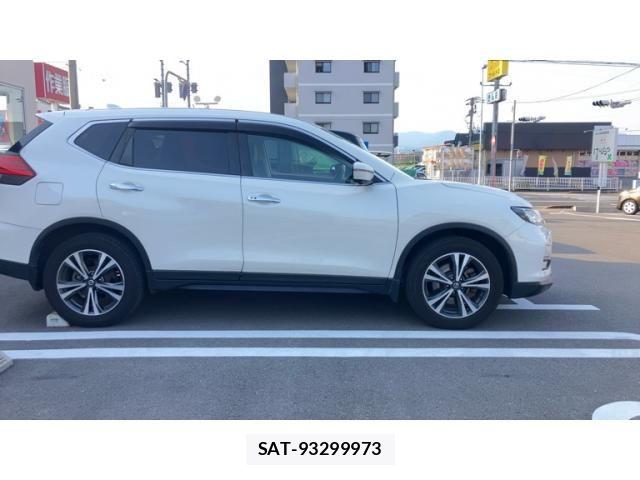 Nissan X-TRAIL 2017-12 7964515-5