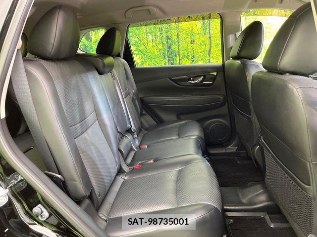 Nissan X-TRAIL 2018-02 7964512-9