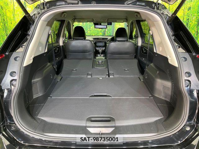 Nissan X-TRAIL 2018-02 7964512-10