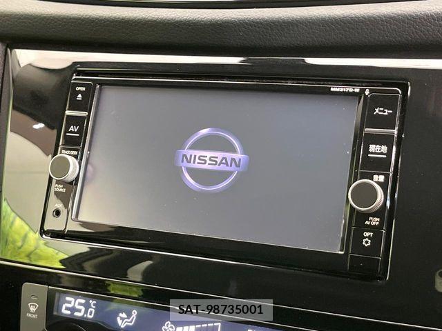 Nissan X-TRAIL 2018-02 7964512-3