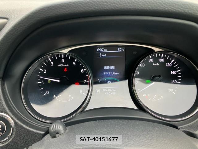 Nissan X-TRAIL 2015-11 7964517-17
