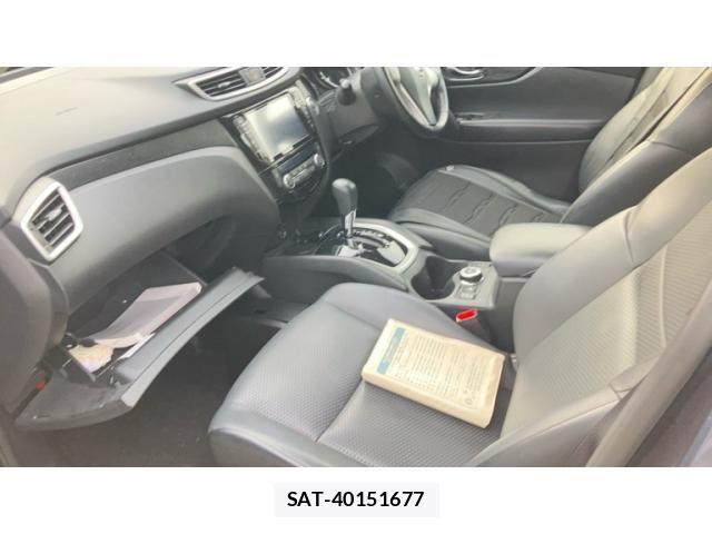 Nissan X-TRAIL 2015-11 7964517-25