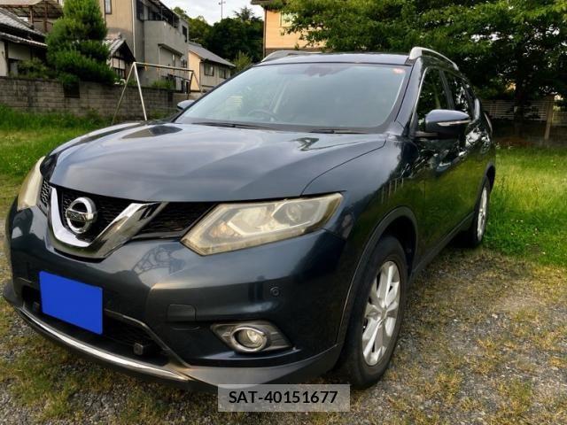 Nissan X-TRAIL 2015-11 7964517-2