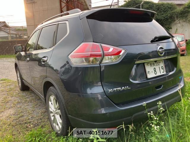Nissan X-TRAIL 2015-11 7964517-6