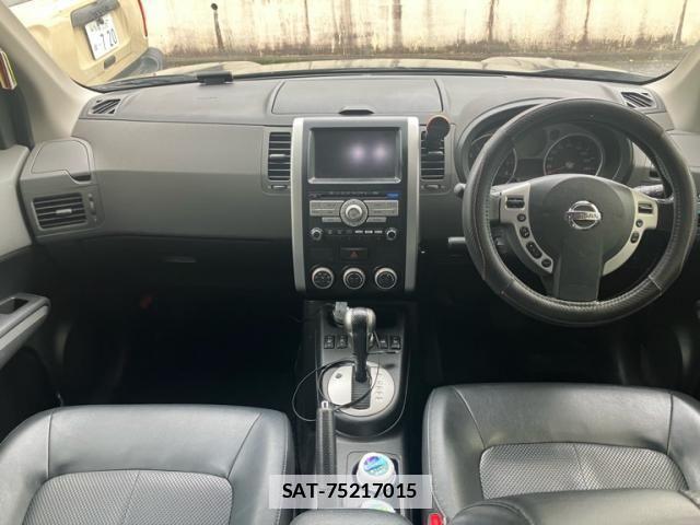Nissan X-TRAIL 2009-05 7981661-11