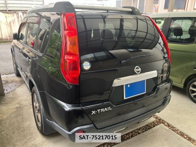 Nissan X-TRAIL 2009-05 7981661-3