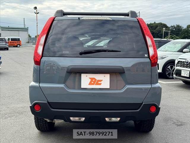 Nissan X-TRAIL 2010-07 7981657-13