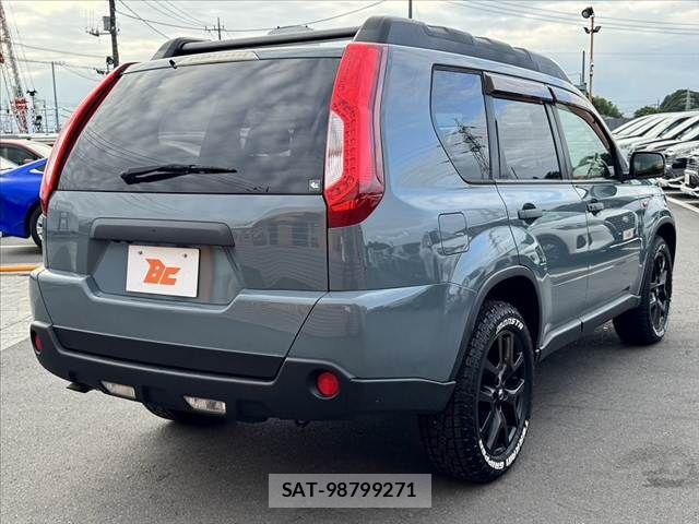 Nissan X-TRAIL 2010-07 7981657-14