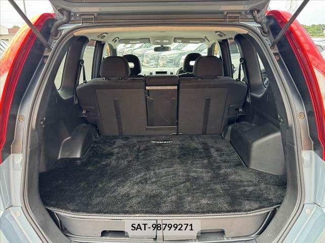 Nissan X-TRAIL 2010-07 7981657-18