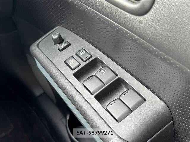 Nissan X-TRAIL 2010-07 7981657-24