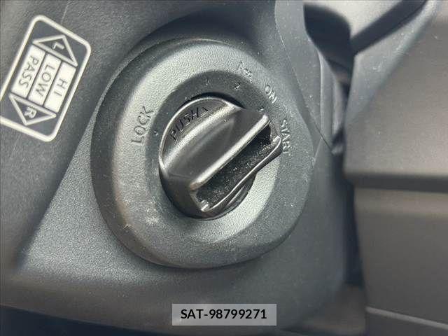 Nissan X-TRAIL 2010-07 7981657-26