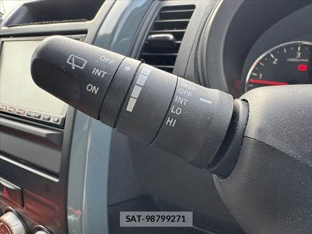 Nissan X-TRAIL 2010-07 7981657-28