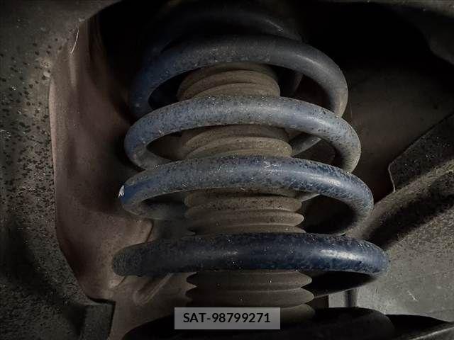 Nissan X-TRAIL 2010-07 7981657-5