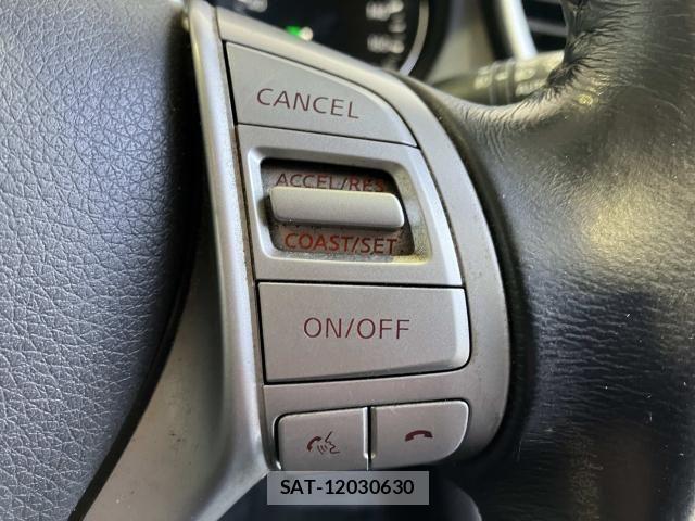 Nissan X-TRAIL 2017-06 7981656-14