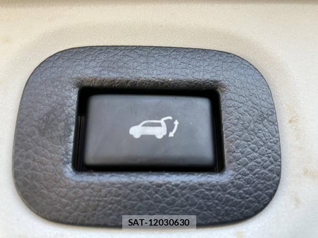 Nissan X-TRAIL 2017-06 7981656-21