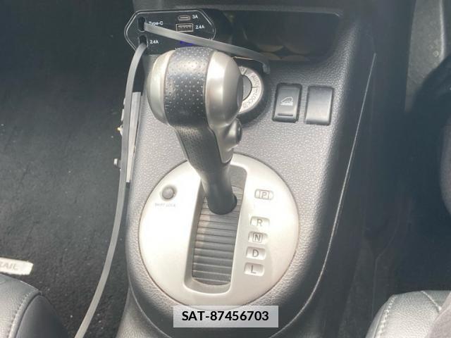 Nissan X-TRAIL 2008-03 7981664-21