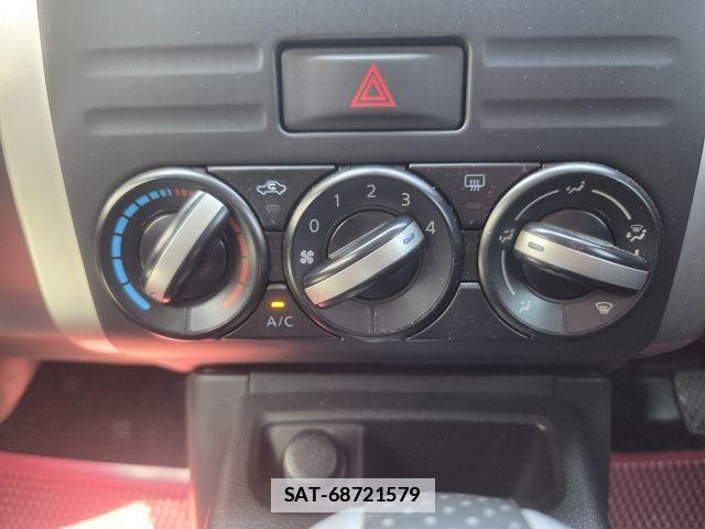 Nissan X-TRAIL 2013-01 7981660-11