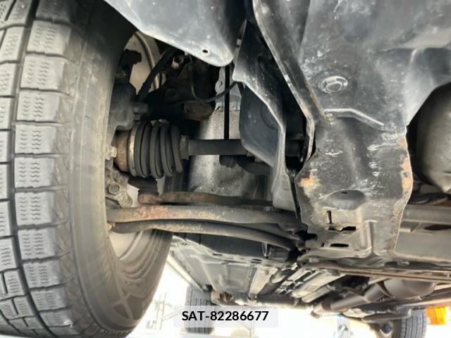 Nissan X-TRAIL 2013-09 7981665-18