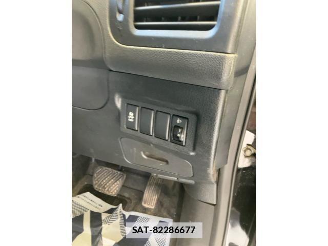 Nissan X-TRAIL 2013-09 7981665-19