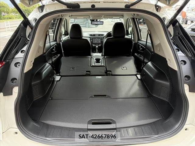 Nissan X-TRAIL 2018-03 7981653-20