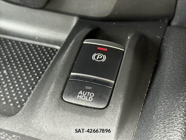 Nissan X-TRAIL 2018-03 7981653-6