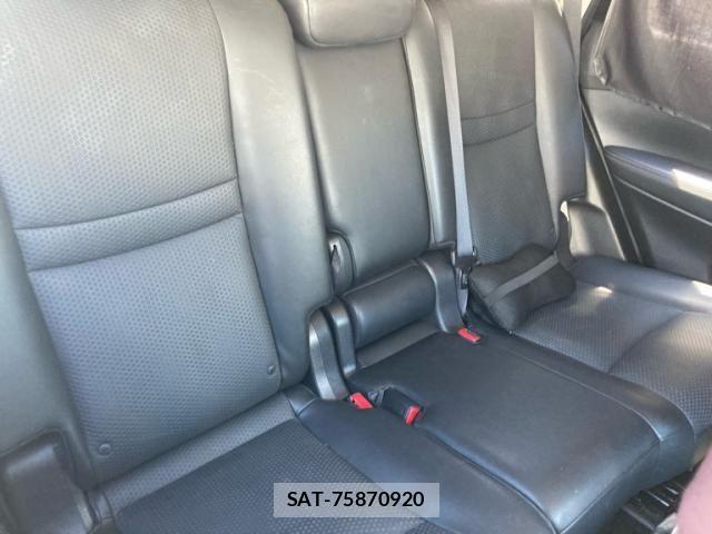 Nissan X-TRAIL 2017-12 7981658-18