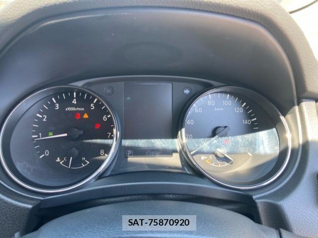 Nissan X-TRAIL 2017-12 7981658-20