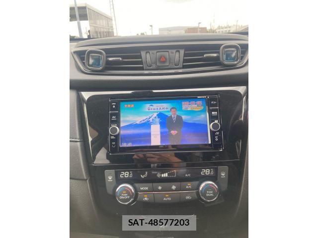 Nissan X-TRAIL 2017-08 7981659-17