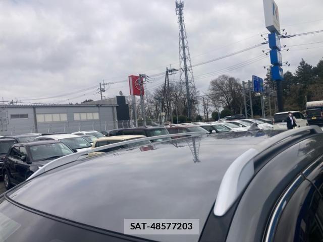 Nissan X-TRAIL 2017-08 7981659-5
