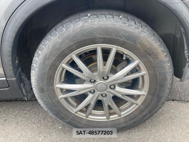 Nissan X-TRAIL 2017-08 7981659-8