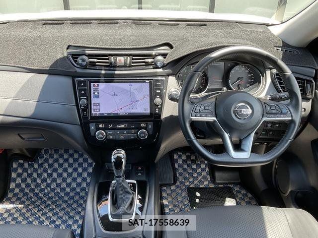 Nissan X-TRAIL 2021-11 8039369-9