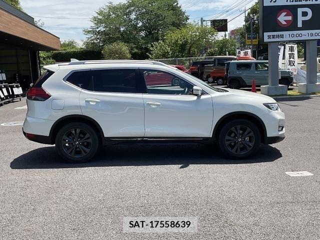 Nissan X-TRAIL 2021-11 8039369-6