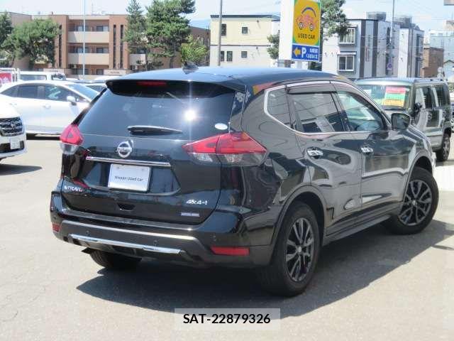 Nissan X-TRAIL 2022-03 8039375-1