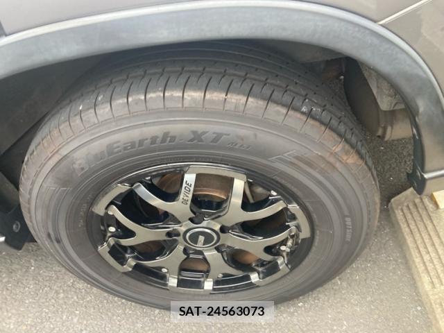 Nissan X-TRAIL 2014-03 8039387-10
