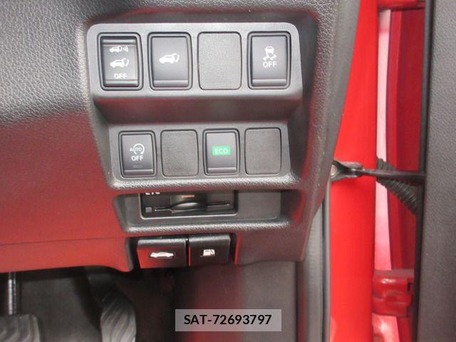 Nissan X-TRAIL 2016-10 8039408-13