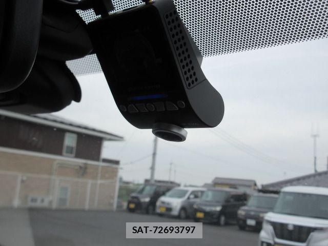 Nissan X-TRAIL 2016-10 8039408-14