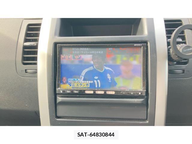 Nissan X-TRAIL 2011-10 8039403-14