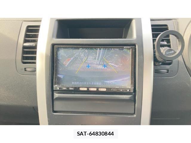 Nissan X-TRAIL 2011-10 8039403-16