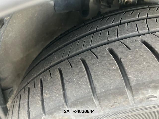 Nissan X-TRAIL 2011-10 8039403-7