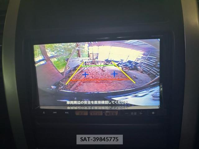 Nissan X-TRAIL 2012-08 8039396-13
